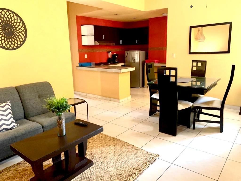 Andressa Mia Apartments Manzanillo Esterno foto